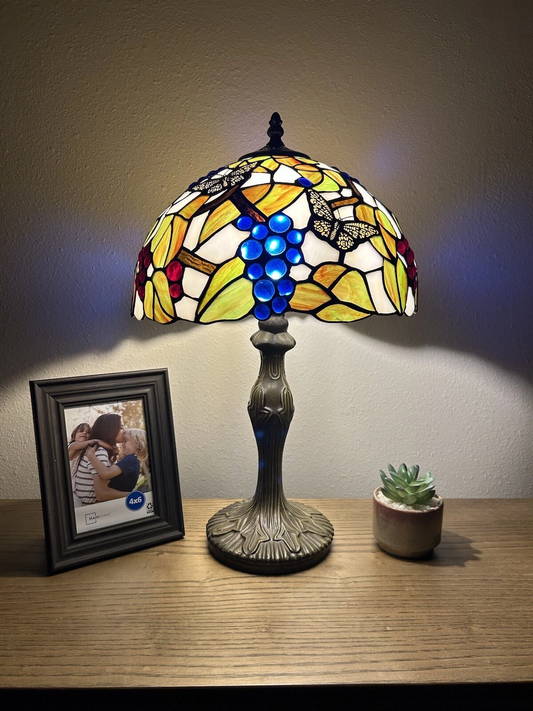 Tiffany-Style Stained Glass Table Lamp | Vintage Bedside Lamp for Home Decor | Handmade Stained Glass Lighting for Living Room & Bedroom